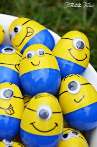 Minions Party Egg Hung Game