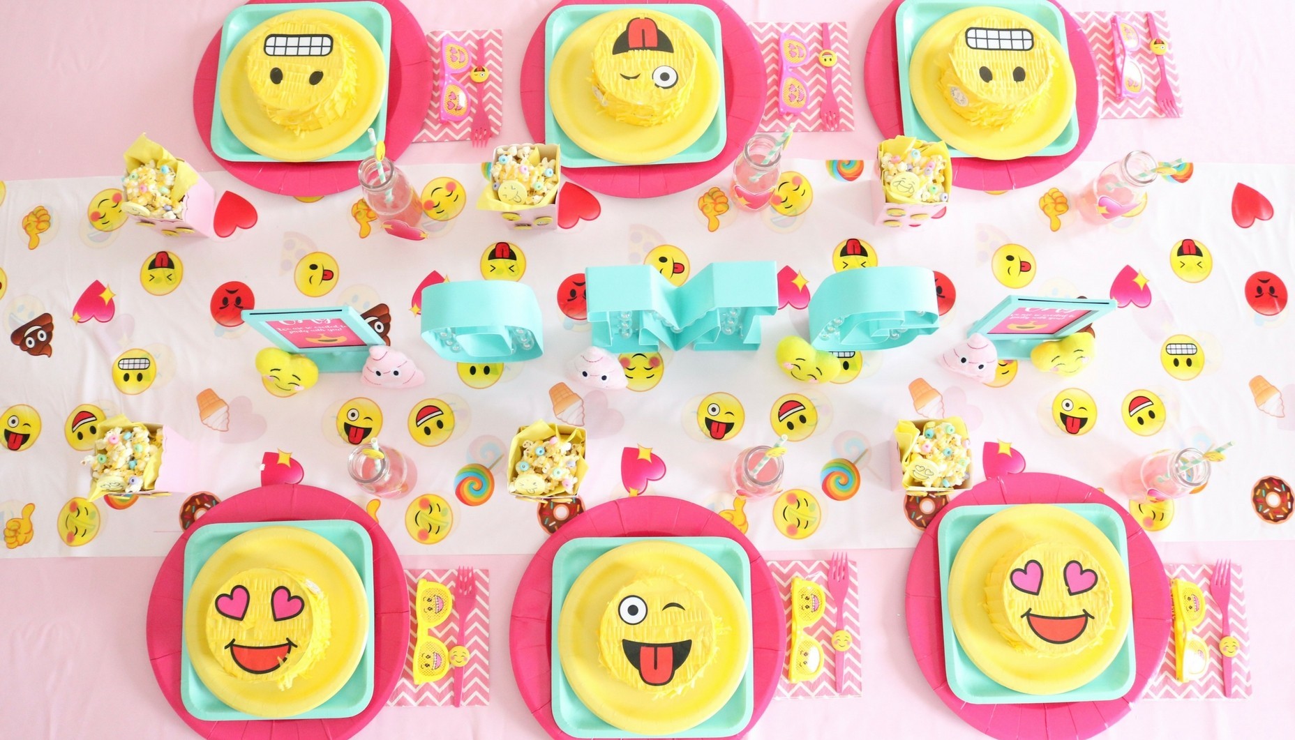 Emoji Birthday Party Planner