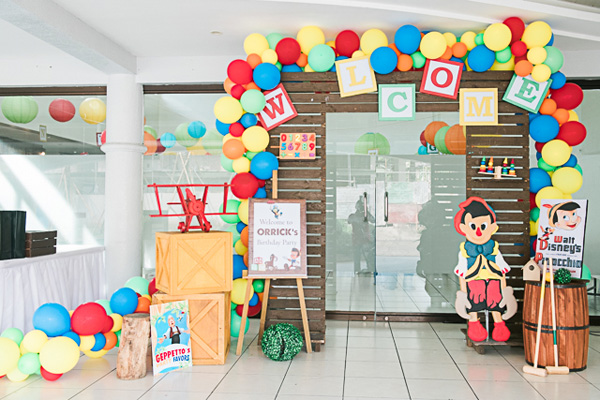 Pinocchio Birthday Party Planner 